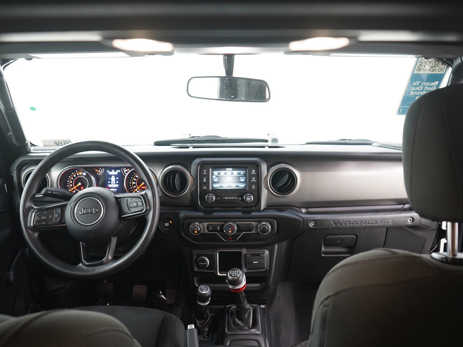 Used 2019 Jeep Wrangler Sport AWD/4WD image 15