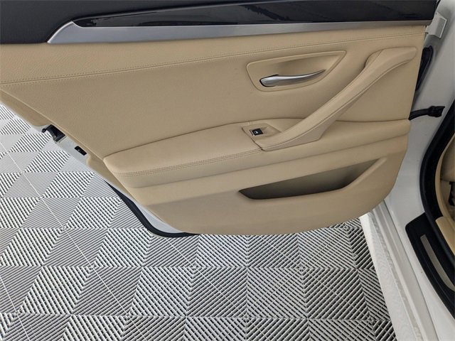 Used 2014 BMW 528i Sedan image 29