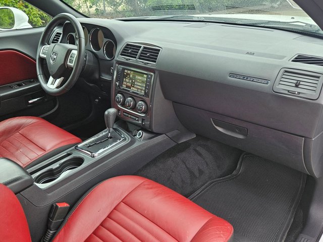 Used 2013 Dodge Challenger SXT Plus image 20