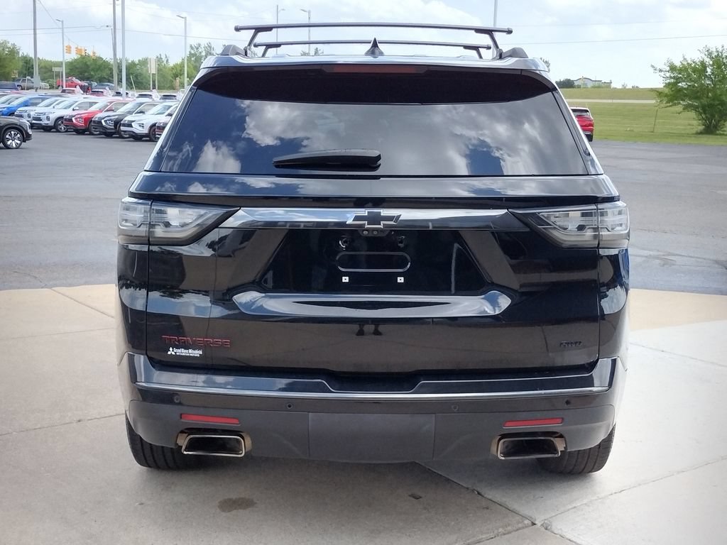Used 2021 Chevrolet Traverse Premier w/ Redline Edition AWD/4WD image 19