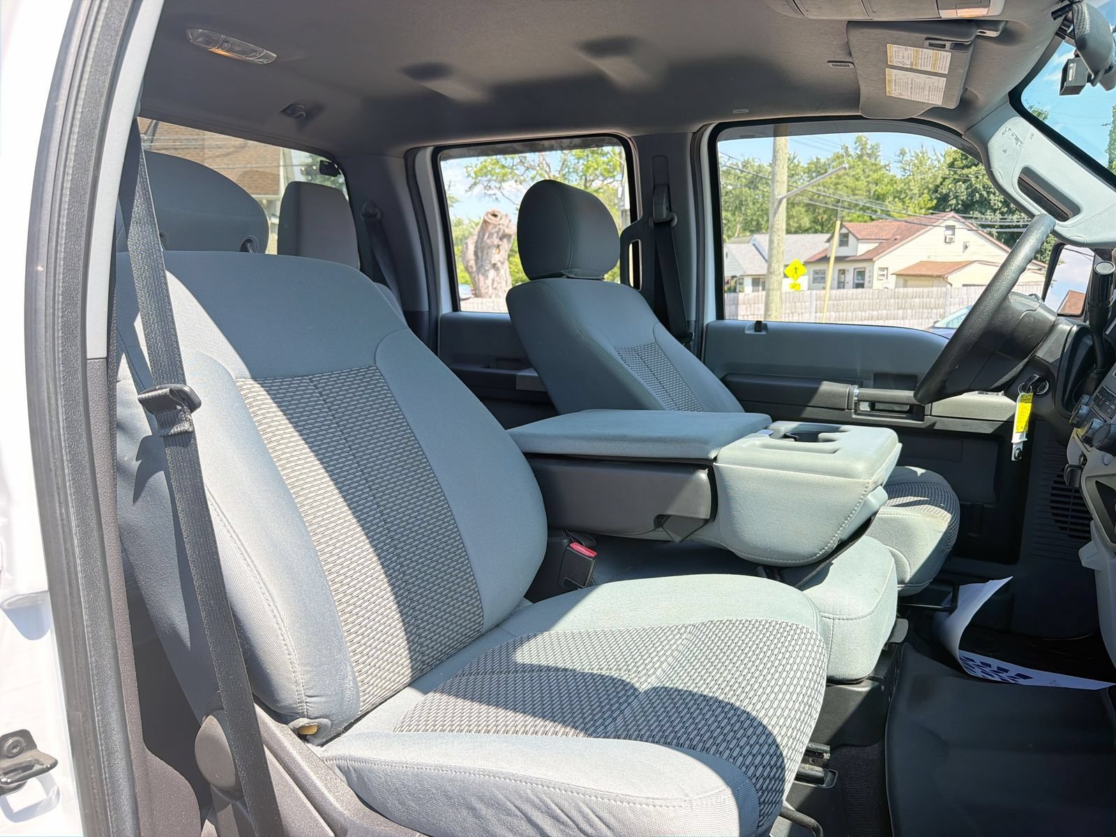 Used 2016 Ford F250 XLT AWD/4WD image 23