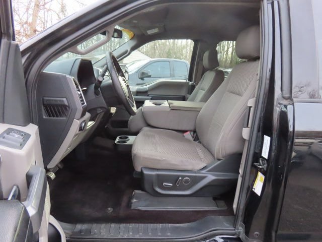 Used 2016 Ford F150 XLT w/ Equipment Group 302A Luxury AWD/4WD image 18