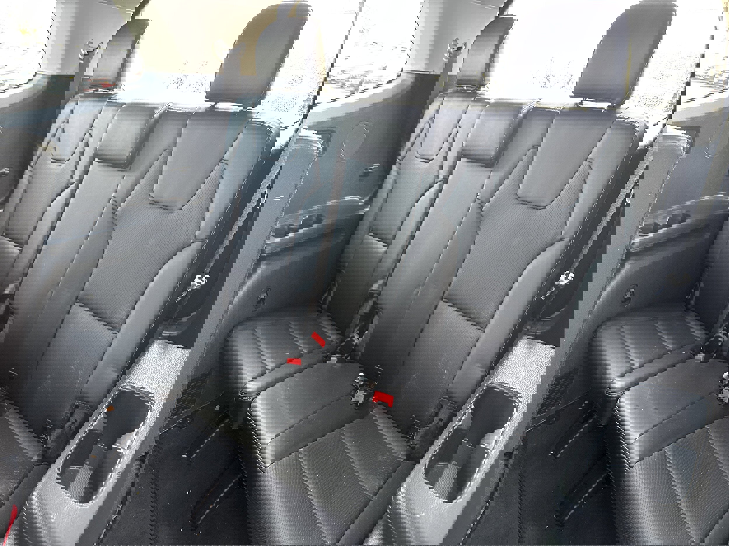 Used 2024 Kia Telluride LX image 9