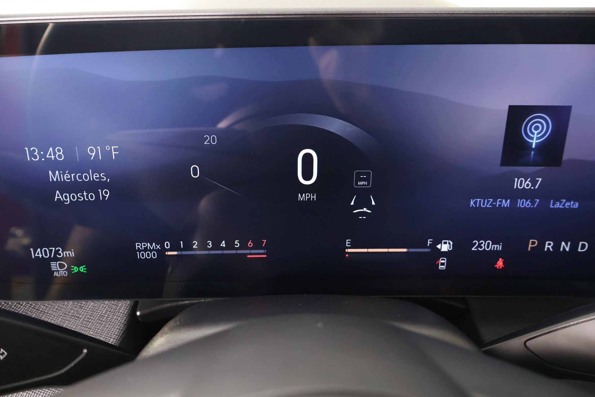 Used 2026 Buick Enclave Sport Touring w/ Power Package FWD image 4