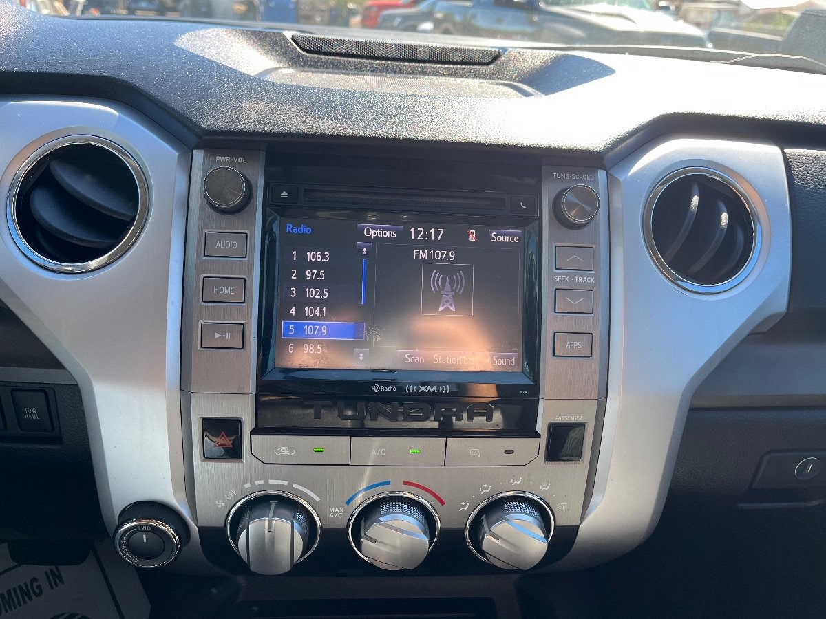 Used 2014 Toyota Tundra SR5 w/ SR5 Upgrade Package AWD/4WD image 13