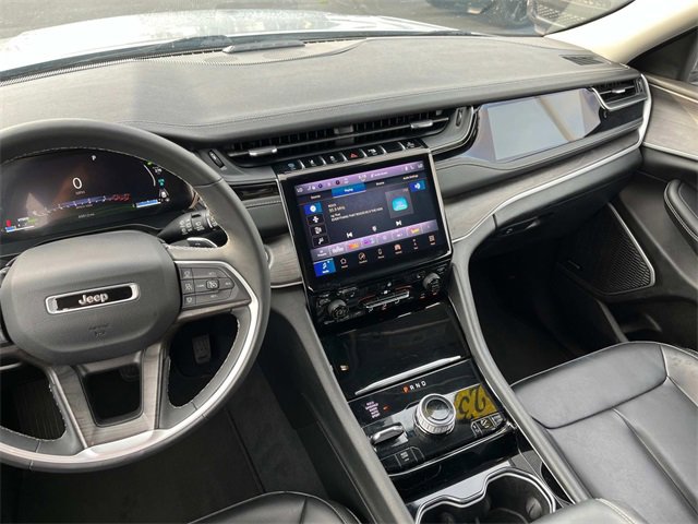 Used 2023 Jeep Grand Cherokee 4WD 4xe image 13