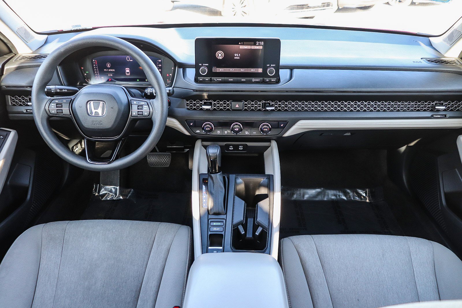 Certified 2023 Honda Accord EX image 13