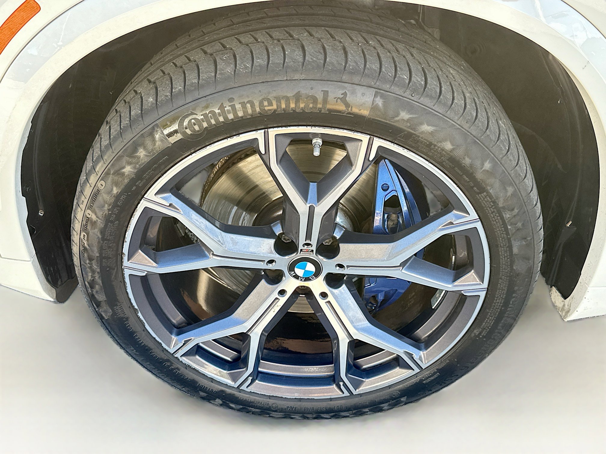 Used 2023 BMW X5 sDrive40i w/ M Sport Package image 35