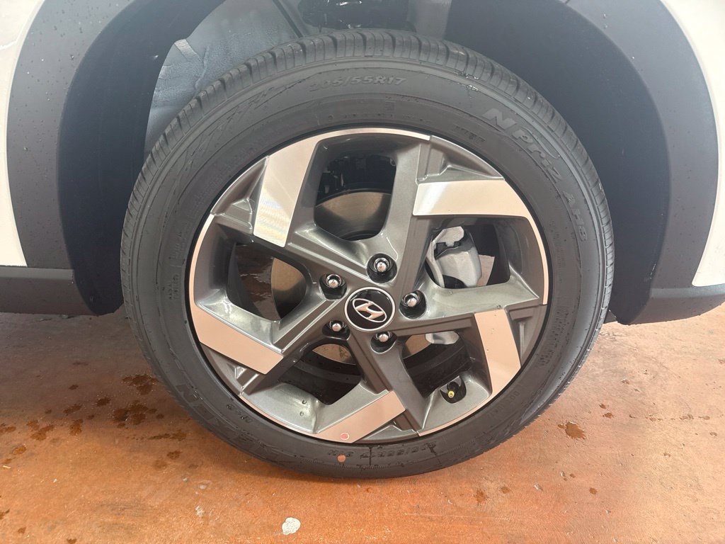 New 2026 Hyundai Venue SEL FWD image 11