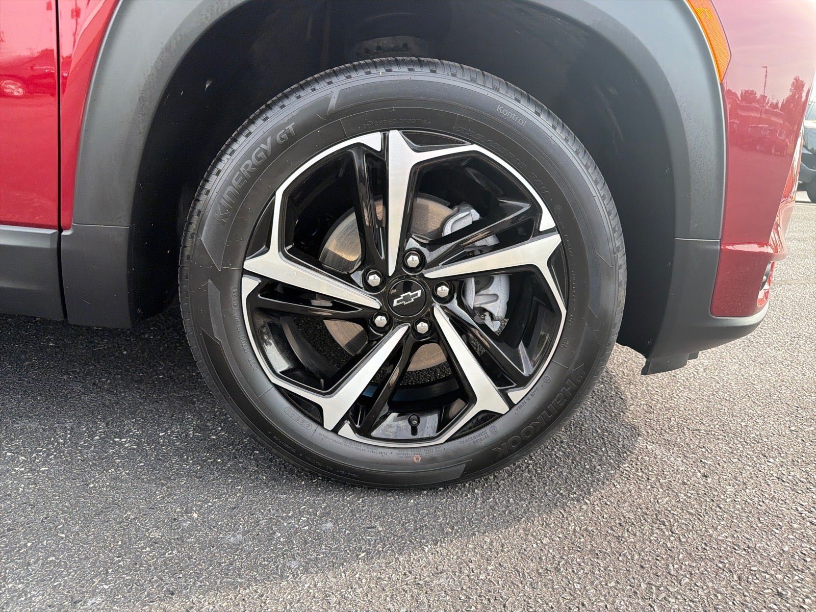 Used 2022 Chevrolet TrailBlazer RS w/ Sun and Liftgate Package AWD/4WD image 13