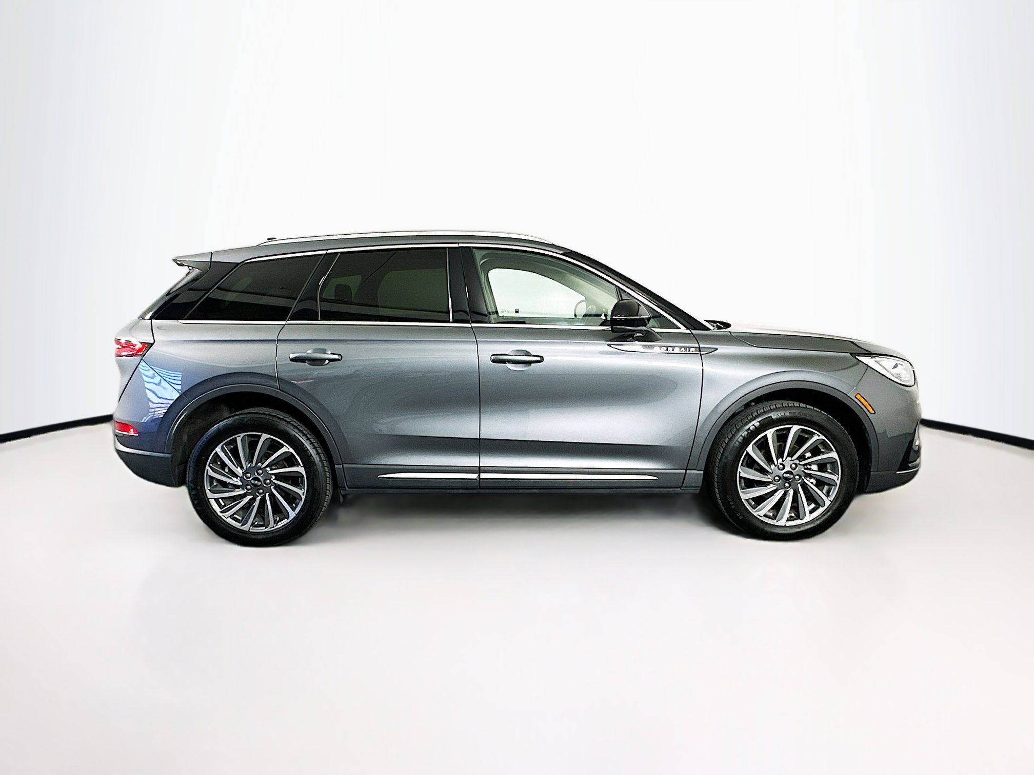 Used 2024 Lincoln Corsair Reserve w/ Equipment Group 201A image 10