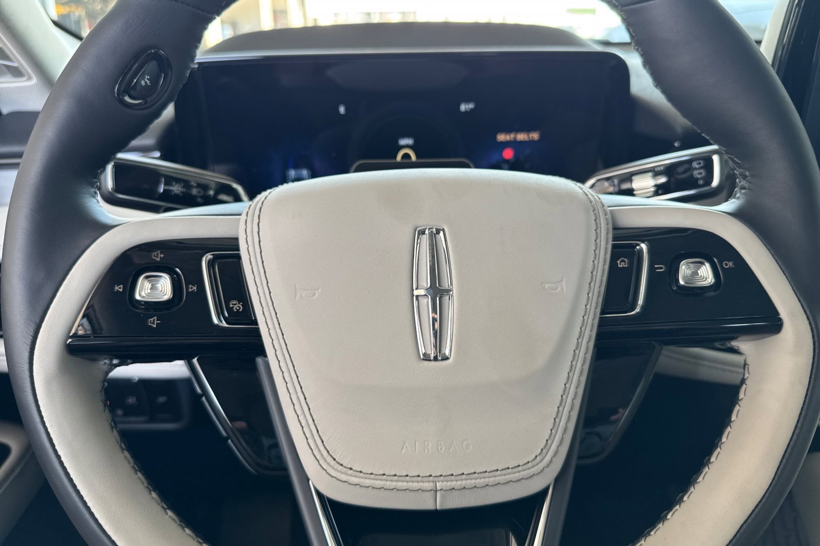 New 2025 Lincoln Aviator Reserve image 21