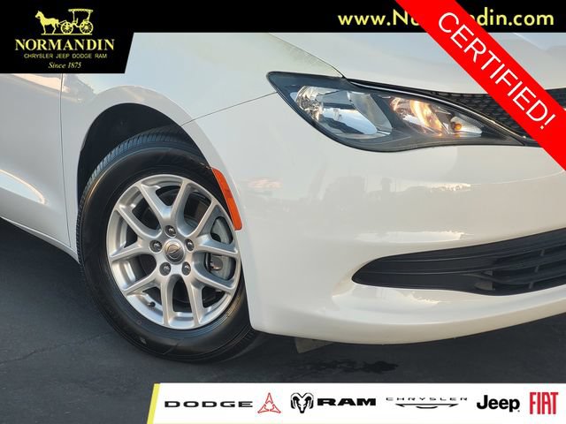 Certified 2017 Chrysler Pacifica LX FWD image 5
