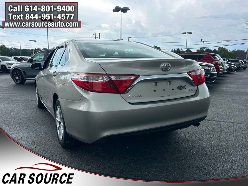Used 2016 Toyota Camry LE FWD image 2