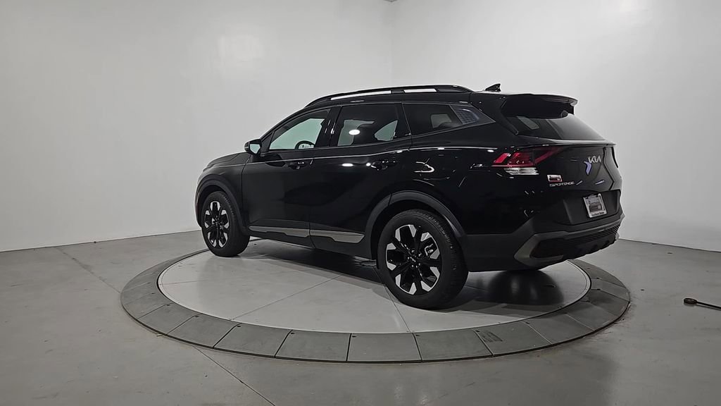 Used 2024 Kia Sportage X-Line w/ X-Line Premium Package image 3