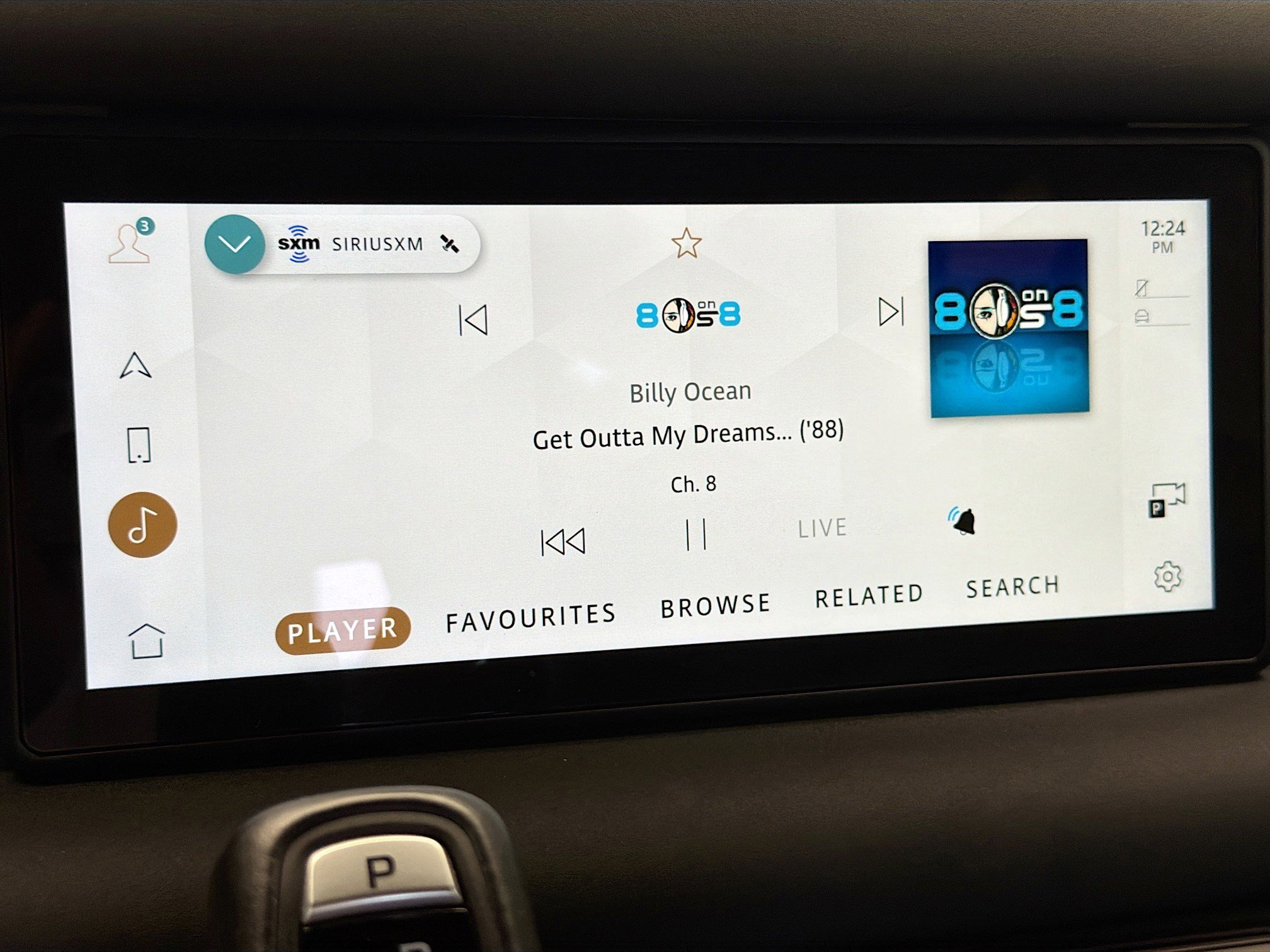 Used 2024 Land Rover Defender 110 X-Dynamic SE image 9