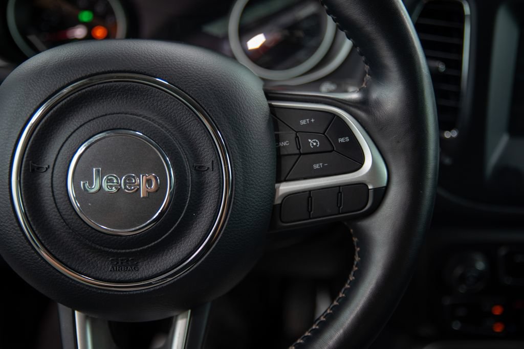 Used 2021 Jeep Compass Latitude w/ Convenience Group AWD/4WD image 21