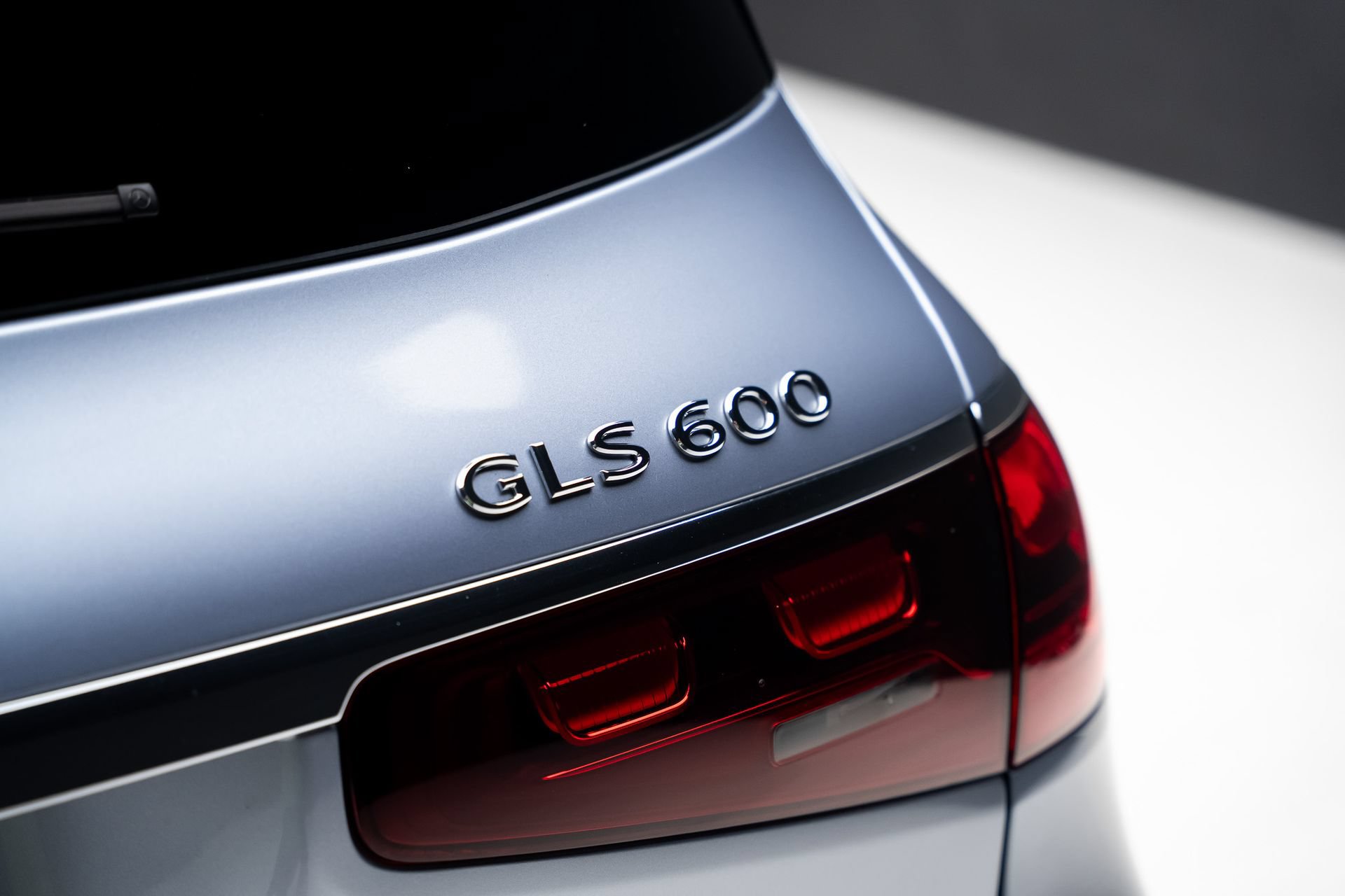 Used 2025 Mercedes-Benz Maybach GLS 600 4MATIC image 31