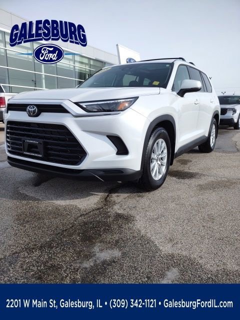 Used 2025 Toyota Grand Highlander AWD image 1