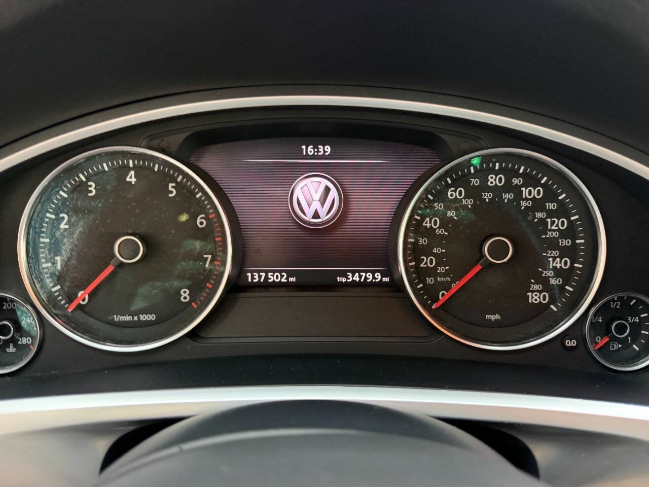 Used 2012 Volkswagen Touareg VR6 AWD/4WD image 25