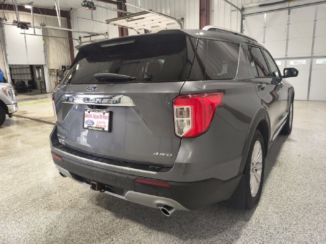 Used 2022 Ford Explorer Limited w/ Equipment Group 301A AWD/4WD image 6