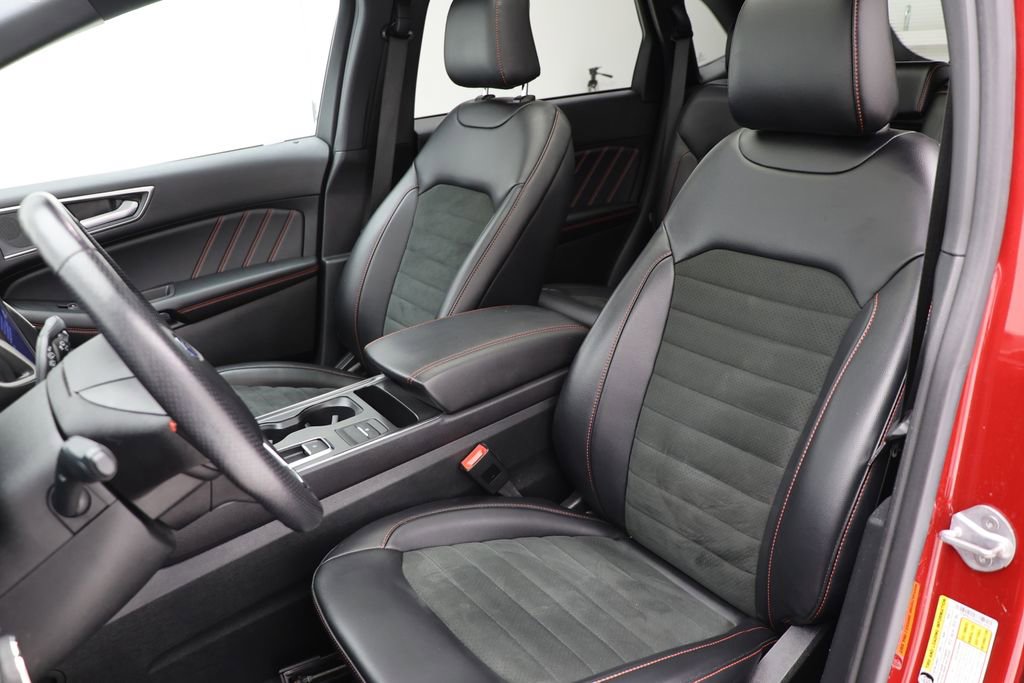 Used 2022 Ford Edge ST-Line AWD/4WD image 15
