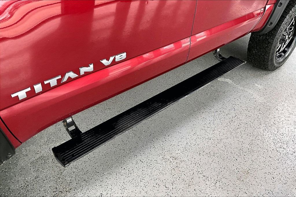 Used 2018 Nissan Titan PRO-4X w/ Pro-4x Convenience Package image 36