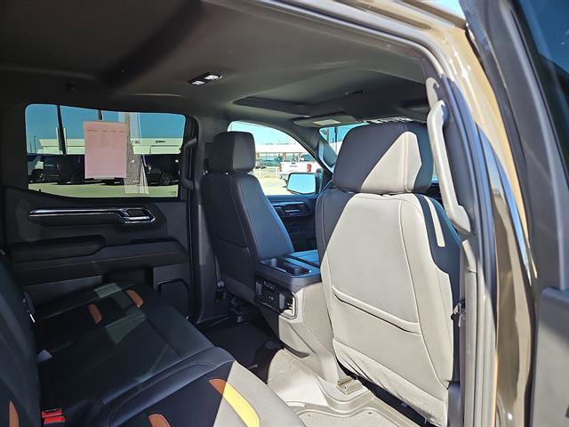Certified 2023 GMC Sierra 1500 AT4 w/ Technology Package image 11