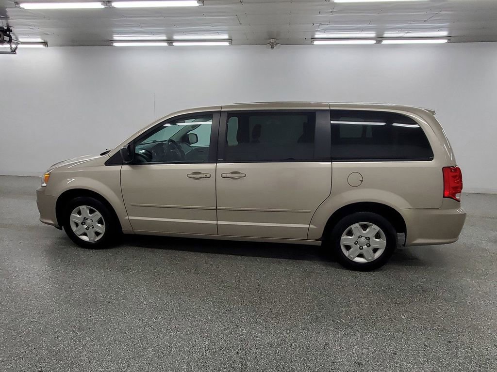 Used 2012 Dodge Grand Caravan SE image 7