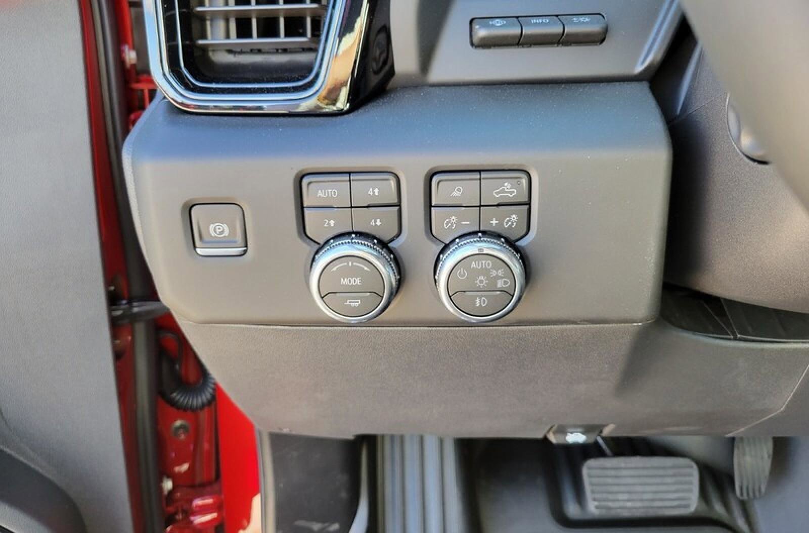 New 2026 GMC Sierra 1500 AT4 w/ AT4 Premium Package image 20