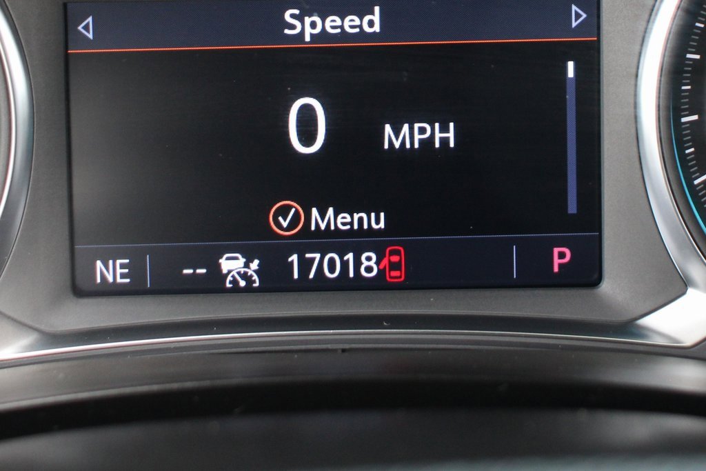 Used 2023 Chevrolet Traverse RS image 27