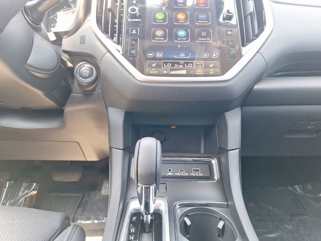 Used 2024 Subaru Ascent Limited w/ Technology Package AWD/4WD image 19