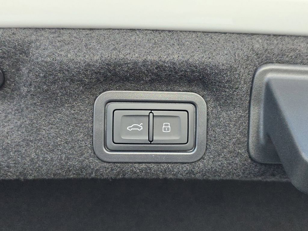 New 2026 Audi A6 Premium Plus image 13