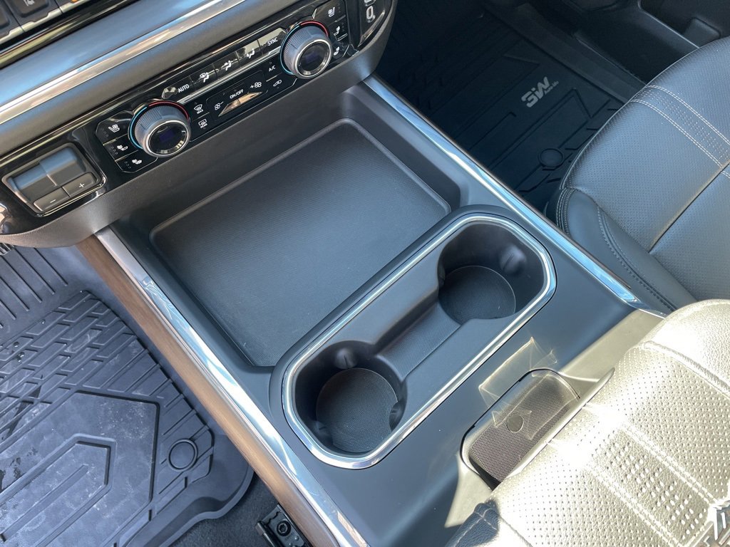 Used 2024 Chevrolet Silverado 2500 High Country w/ High Country Premium Package image 20