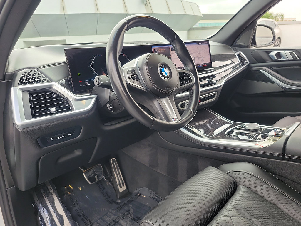 Used 2024 BMW X5 sDrive40i w/ M Sport Package RWD image 20