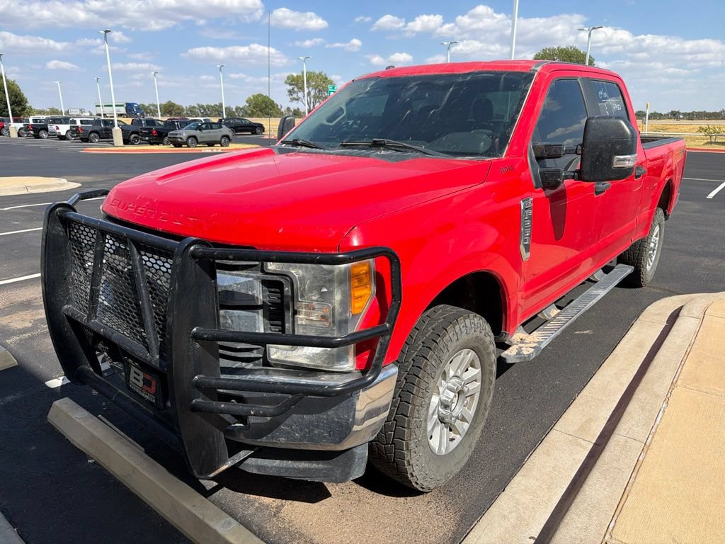 Used 2017 Ford F250 XL w/ STX Appearance Package AWD/4WD image 3