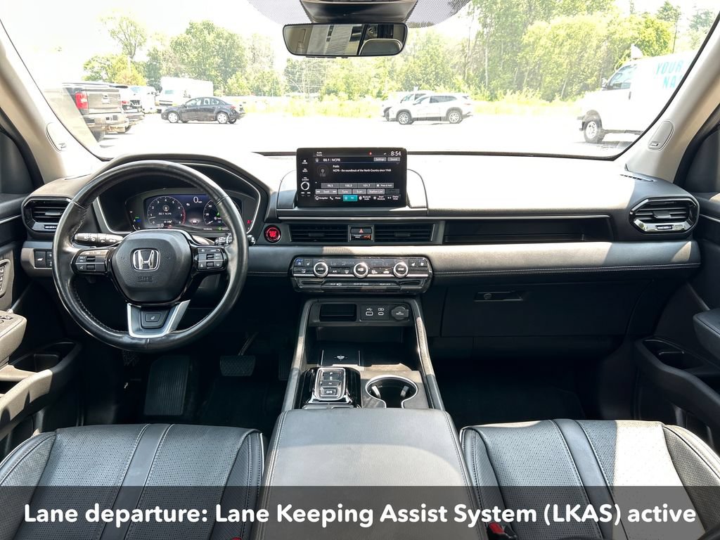 Used 2024 Honda Pilot Elite image 11