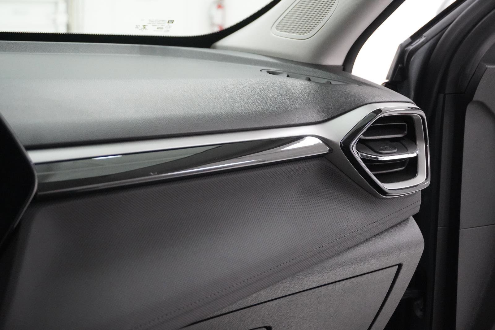 Used 2026 Chevrolet TrailBlazer LT w/ LT Cold Weather Package image 31