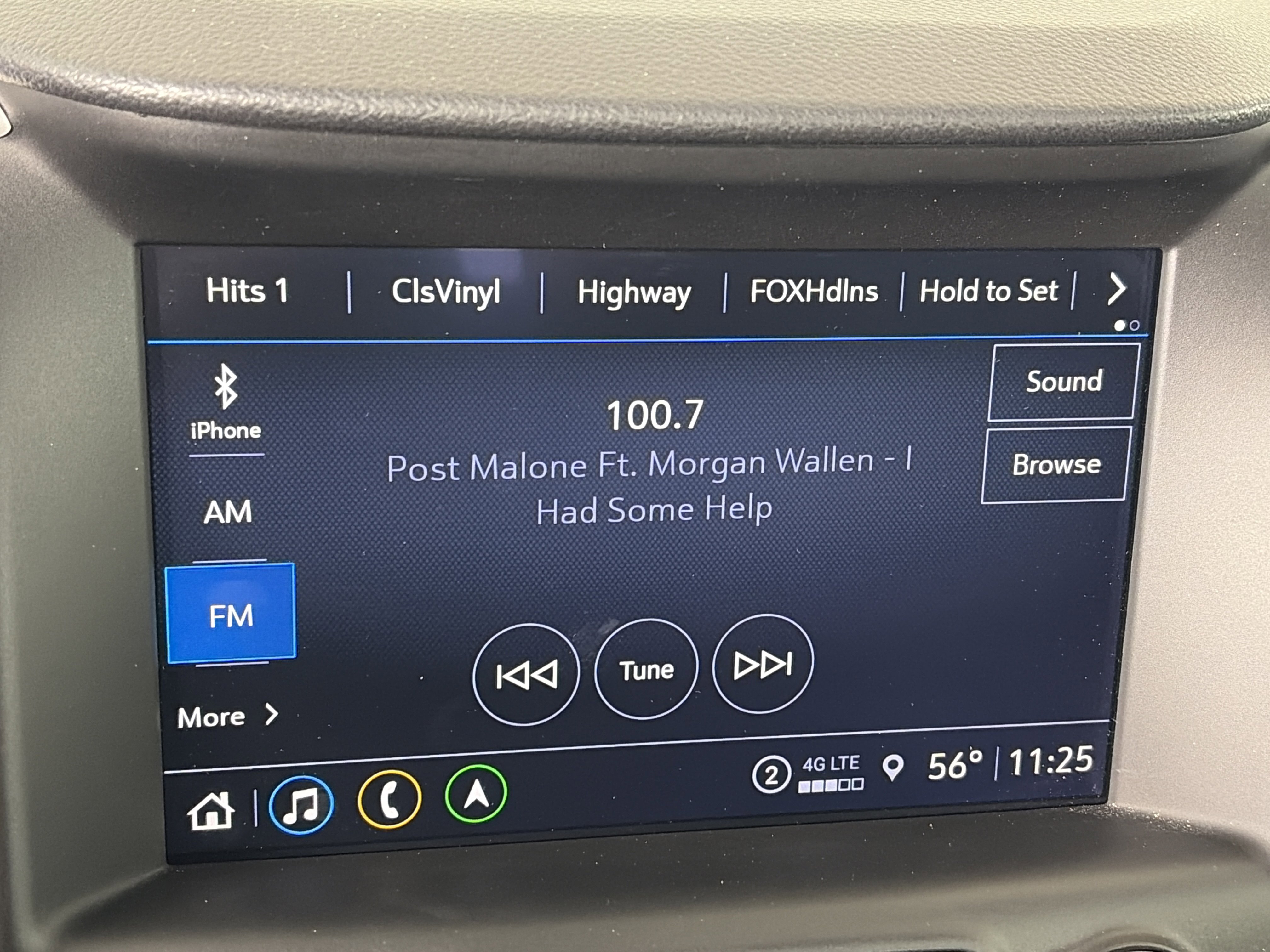 Certified 2024 GMC Terrain SLT w/ Infotainment Package II AWD/4WD image 23
