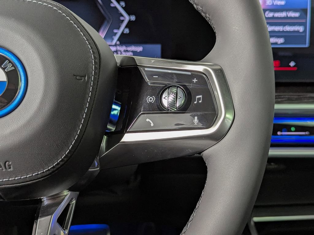 New 2026 BMW i7 xDrive60 image 32