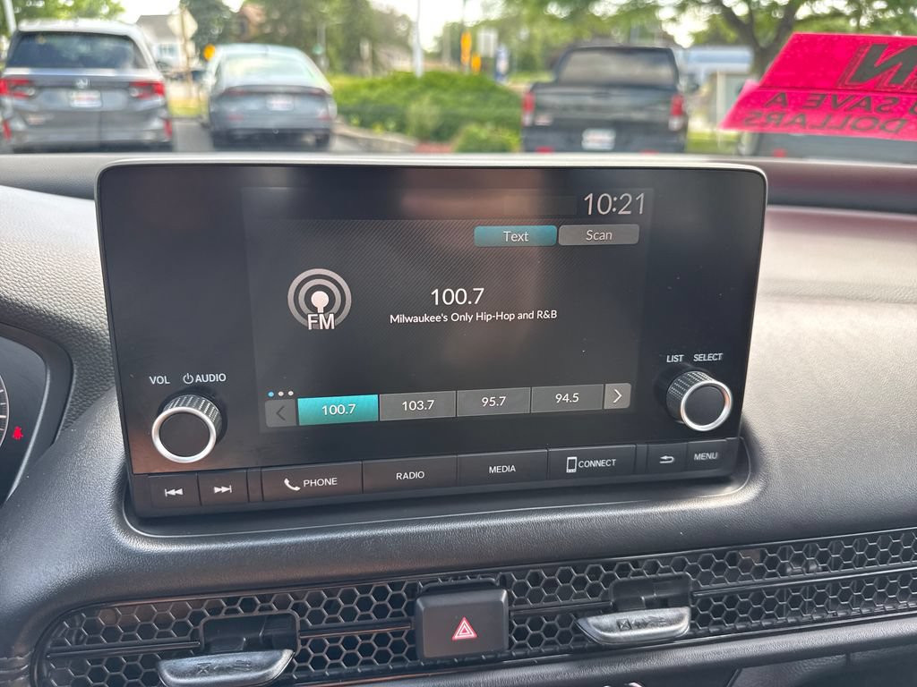 Certified 2025 Honda HR-V LX image 33