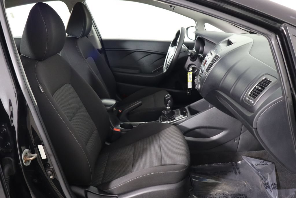 Used 2018 Kia Forte LX FWD image 18