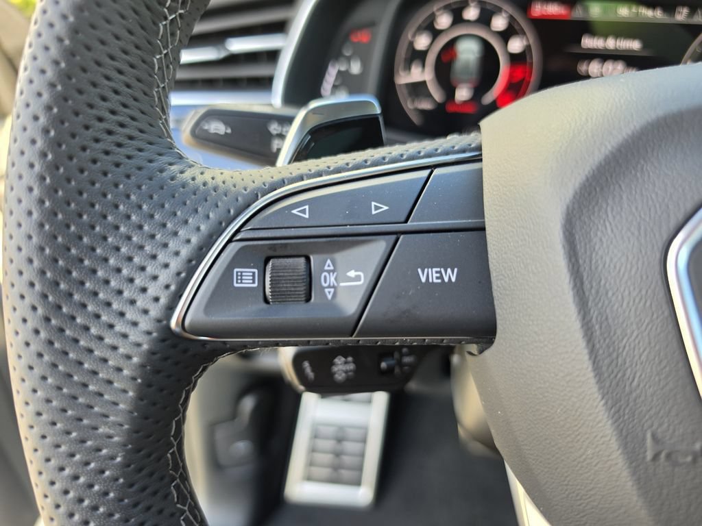 Used 2025 Audi RS Q8 performance AWD/4WD image 23