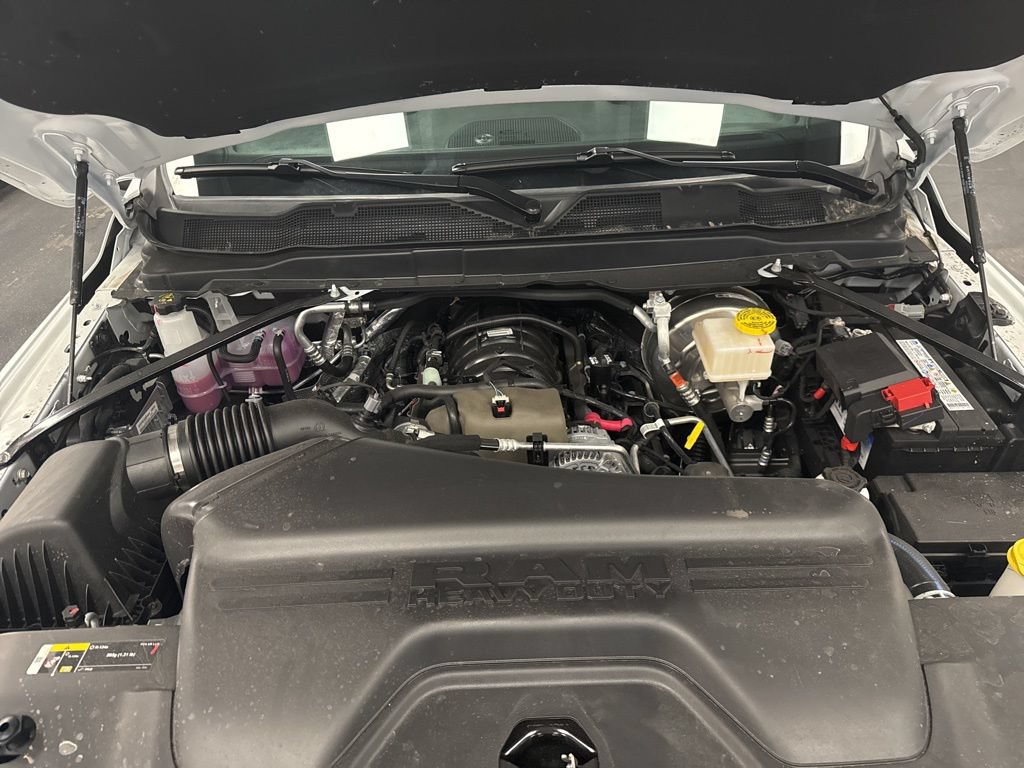 New 2026 RAM 3500 Tradesman AWD/4WD image 15