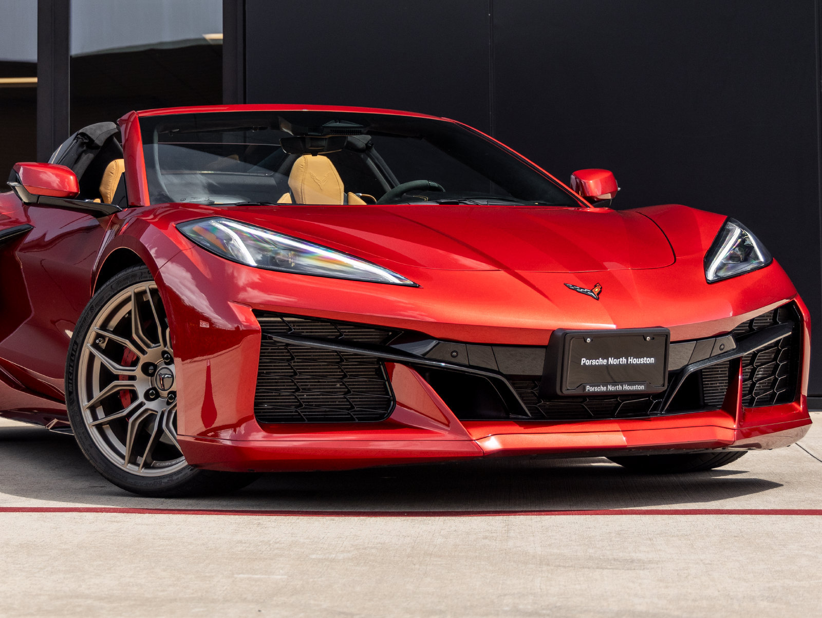 Used 2024 Chevrolet Corvette Z06 RWD image 5