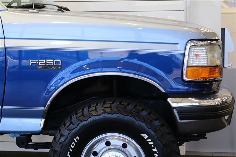 Used 1997 Ford F250 4x4 Regular Cab Heavy Duty image 49