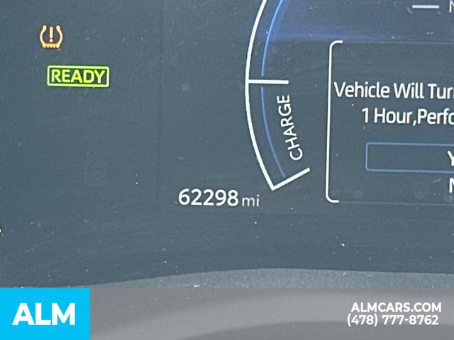 Used 2025 Toyota Camry LE FWD image 32