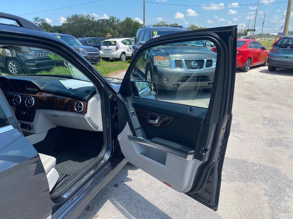 Used 2013 Mercedes-Benz GLK 250 BlueTEC 4MATIC image 21