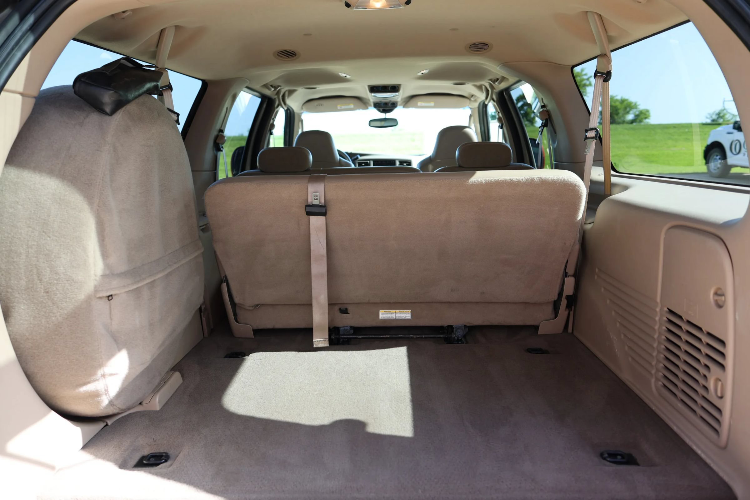 Used 2004 Ford Excursion Limited AWD/4WD image 37