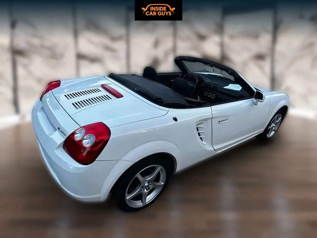 Used 2005 Toyota MR2 image 28